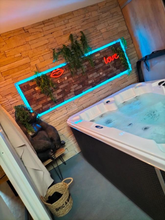 L'Idyle Loft Erotique Detente Callac المظهر الخارجي الصورة